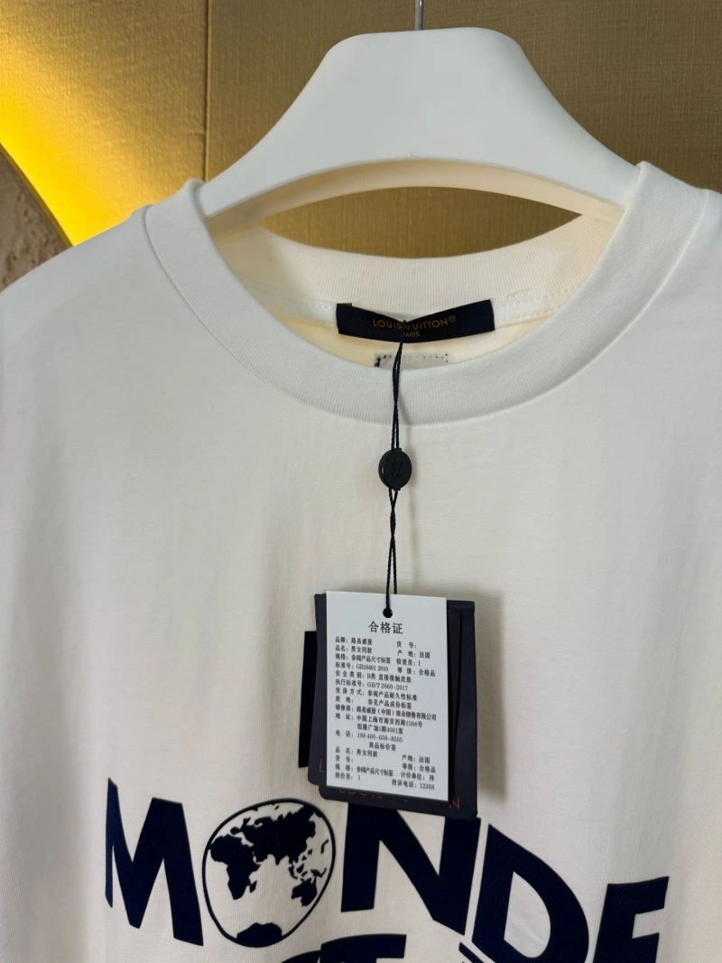 Louis Vuitton T-Shirts TimelessDesign 138399
