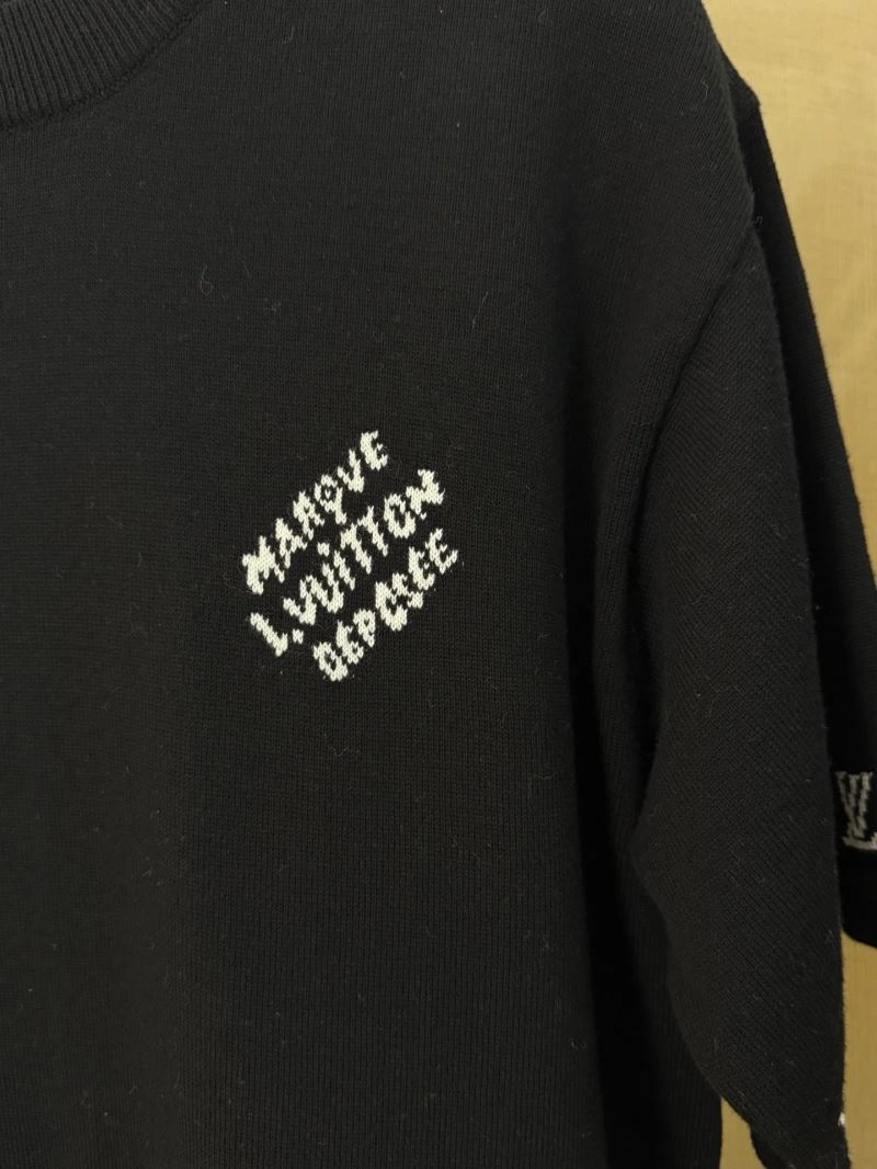 Louis Vuitton T-Shirts Functional 138394