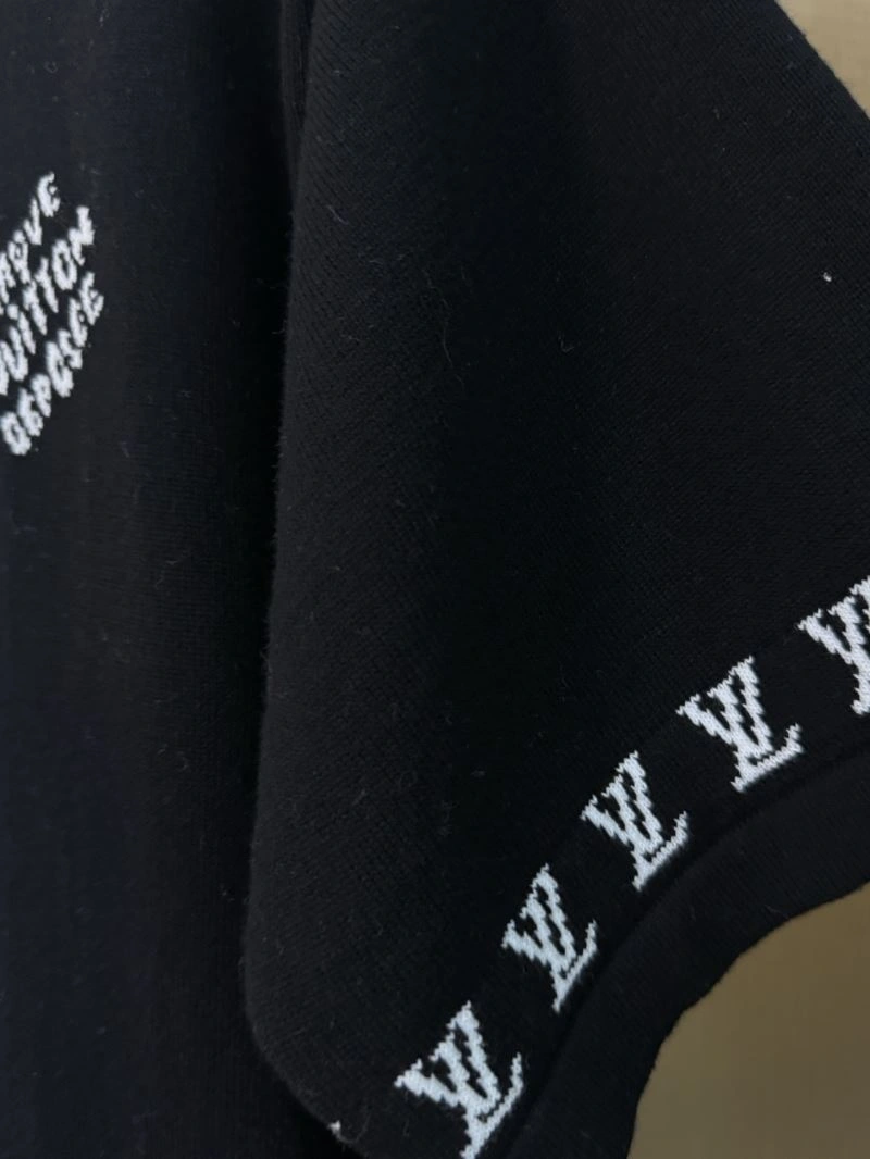 Louis Vuitton T-Shirts Functional 138394