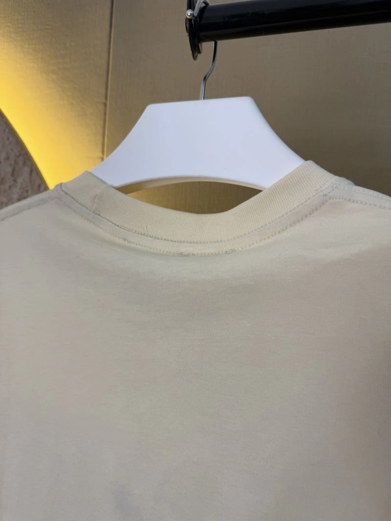 FreshLook Louis Vuitton T-Shirts 138396