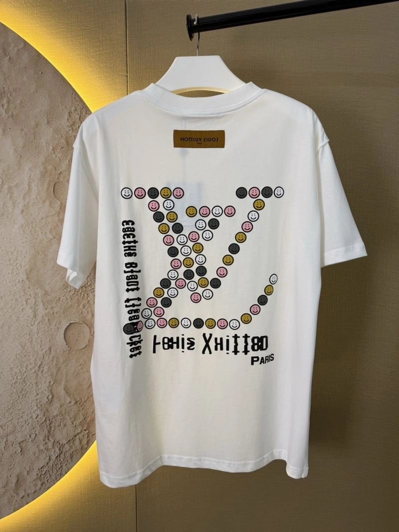 TechFriendly Louis Vuitton T-Shirts 138392