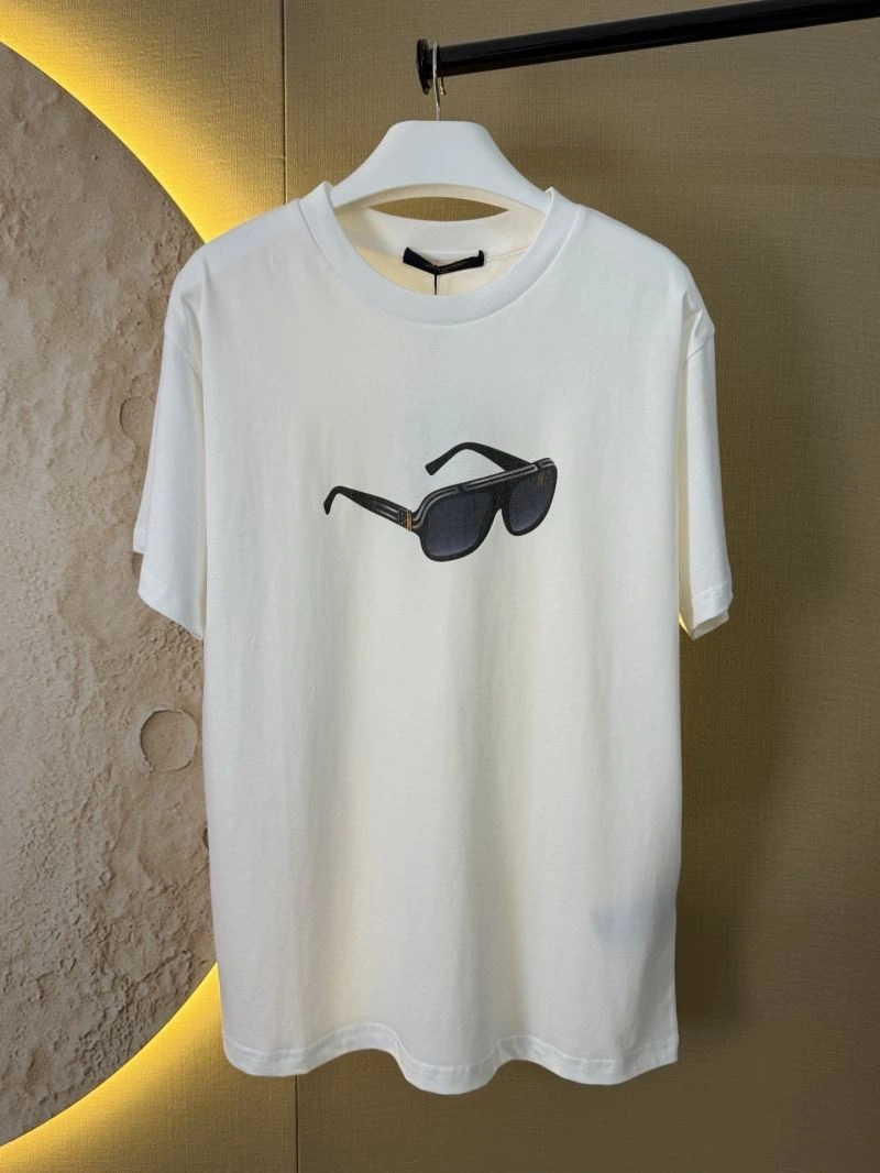 TechFriendly Louis Vuitton T-Shirts 138397