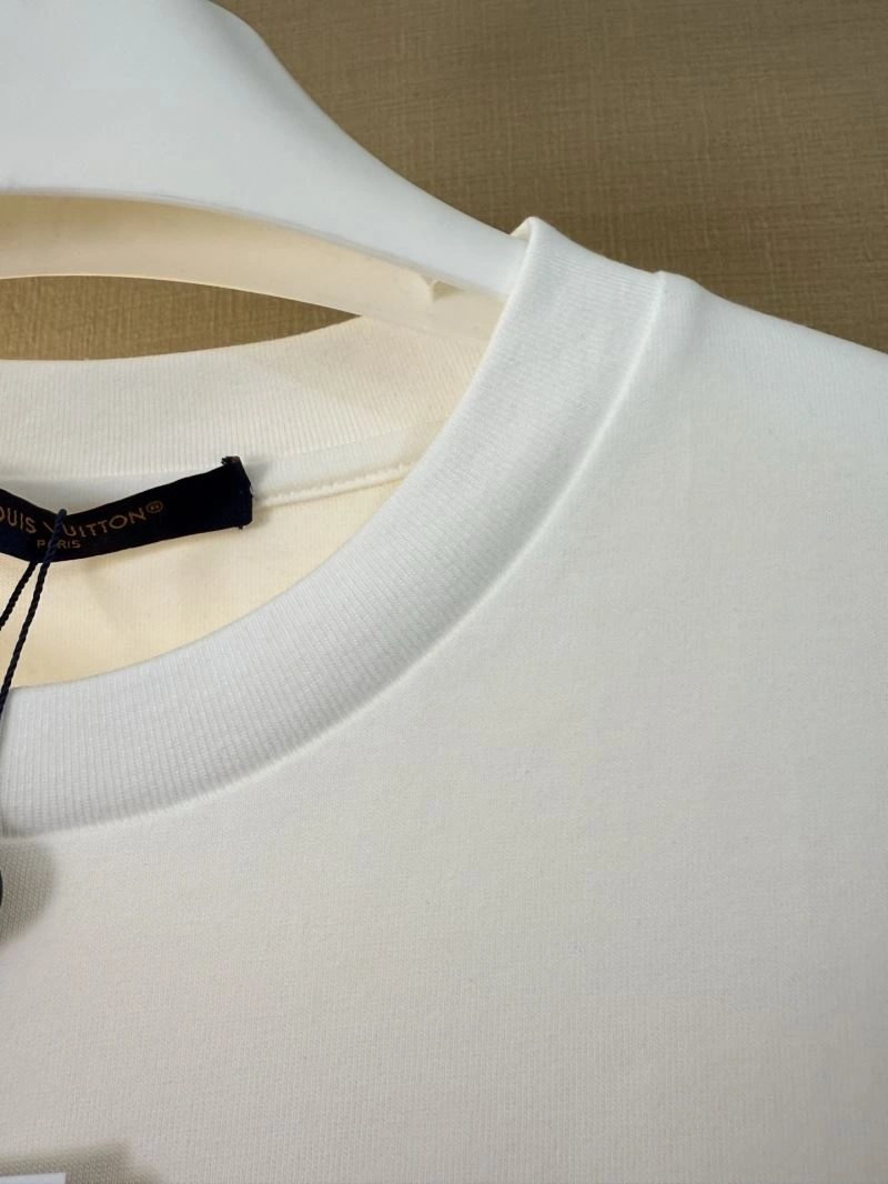 TechFriendly Louis Vuitton T-Shirts 138397