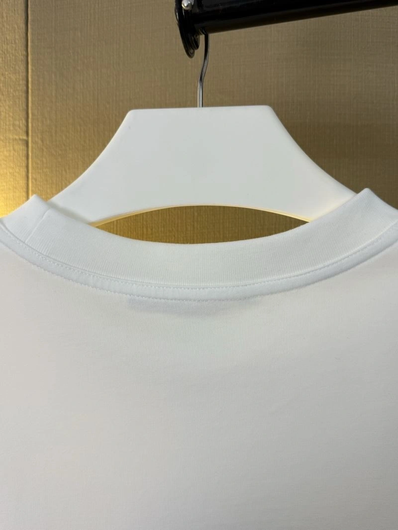 TechFriendly Louis Vuitton T-Shirts 138397