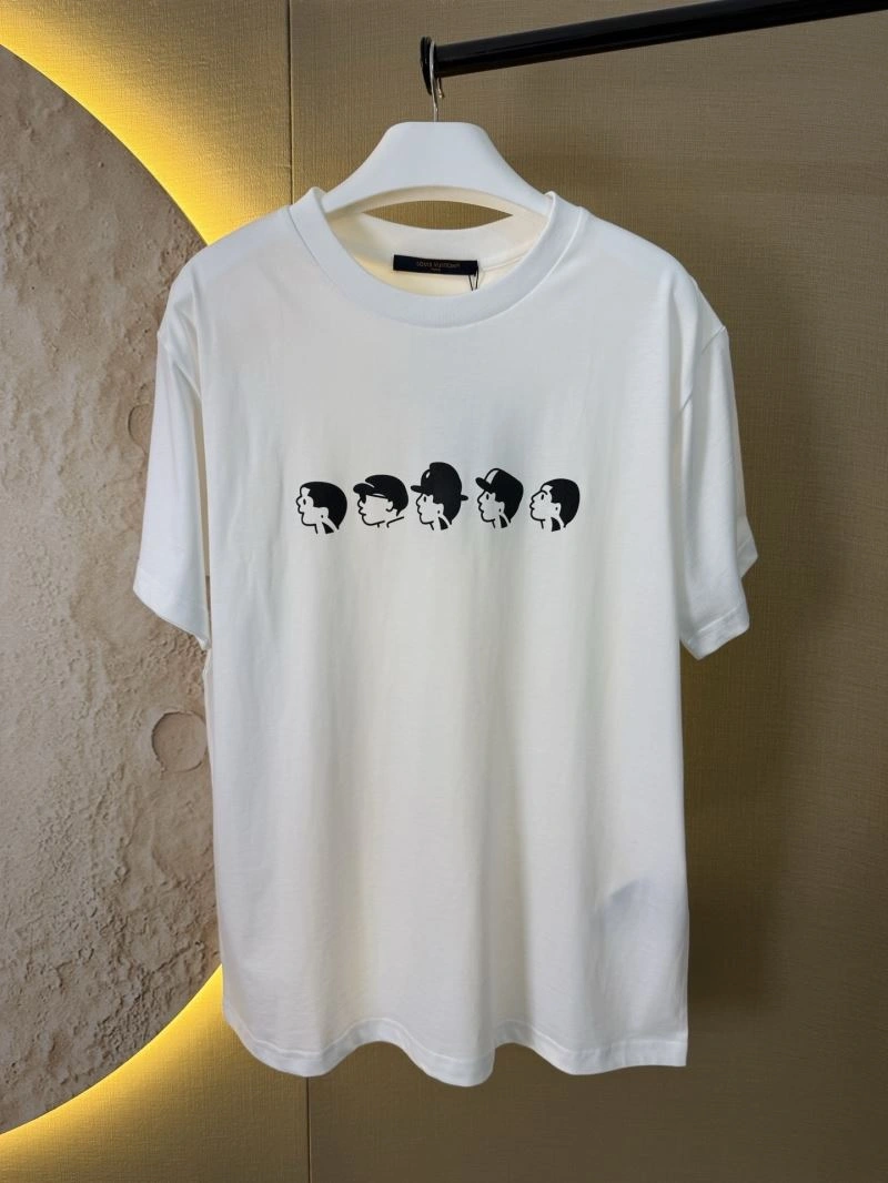 Louis Vuitton T-Shirts Soft 138395