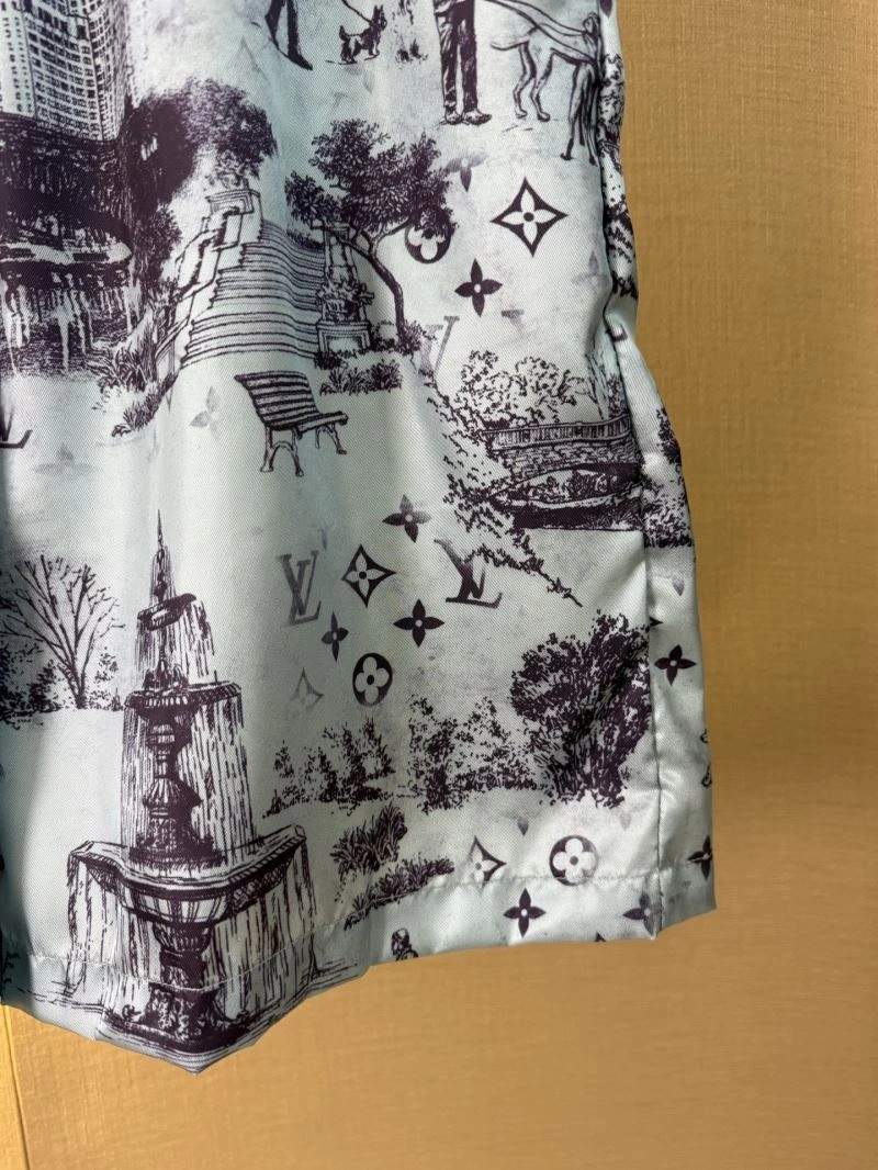 Sophisticated Louis Vuitton T-Shirts 138390
