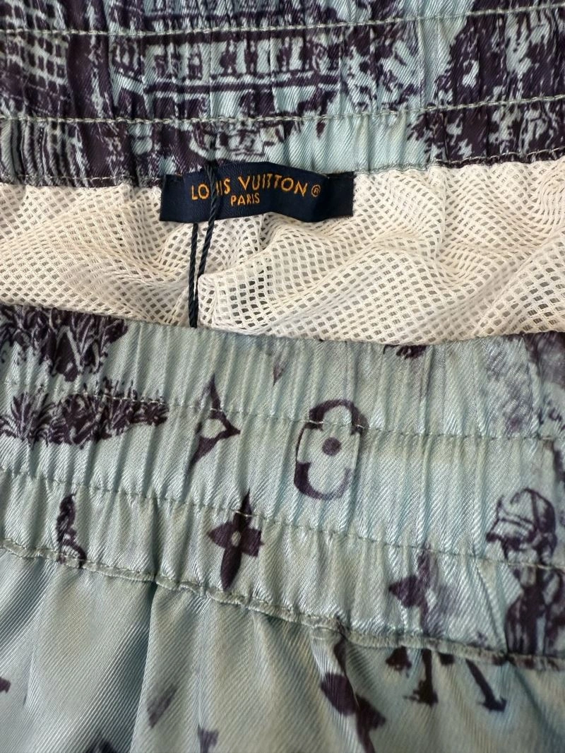 Sophisticated Louis Vuitton T-Shirts 138390