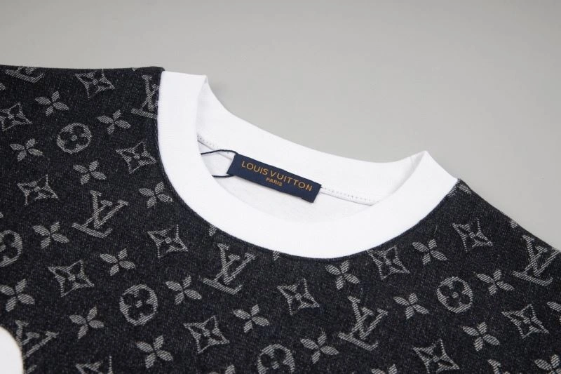 Louis Vuitton T-Shirts Colorful 138386