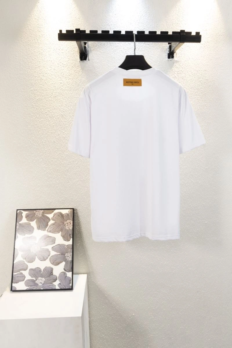 Trendy Louis Vuitton T-Shirts 138389