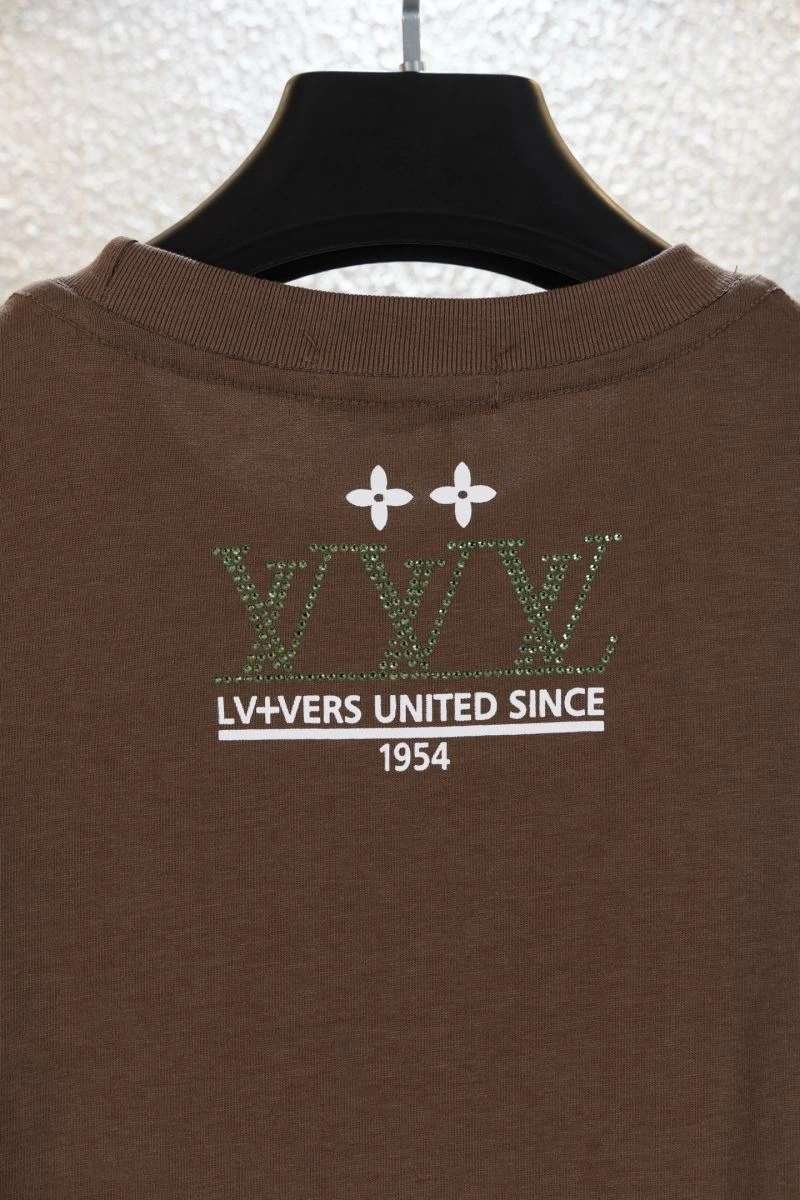 Louis Vuitton T-Shirts Minimalist 138388