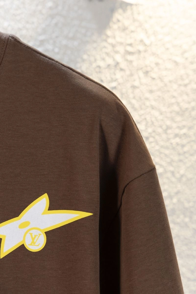 Louis Vuitton T-Shirts Minimalist 138388