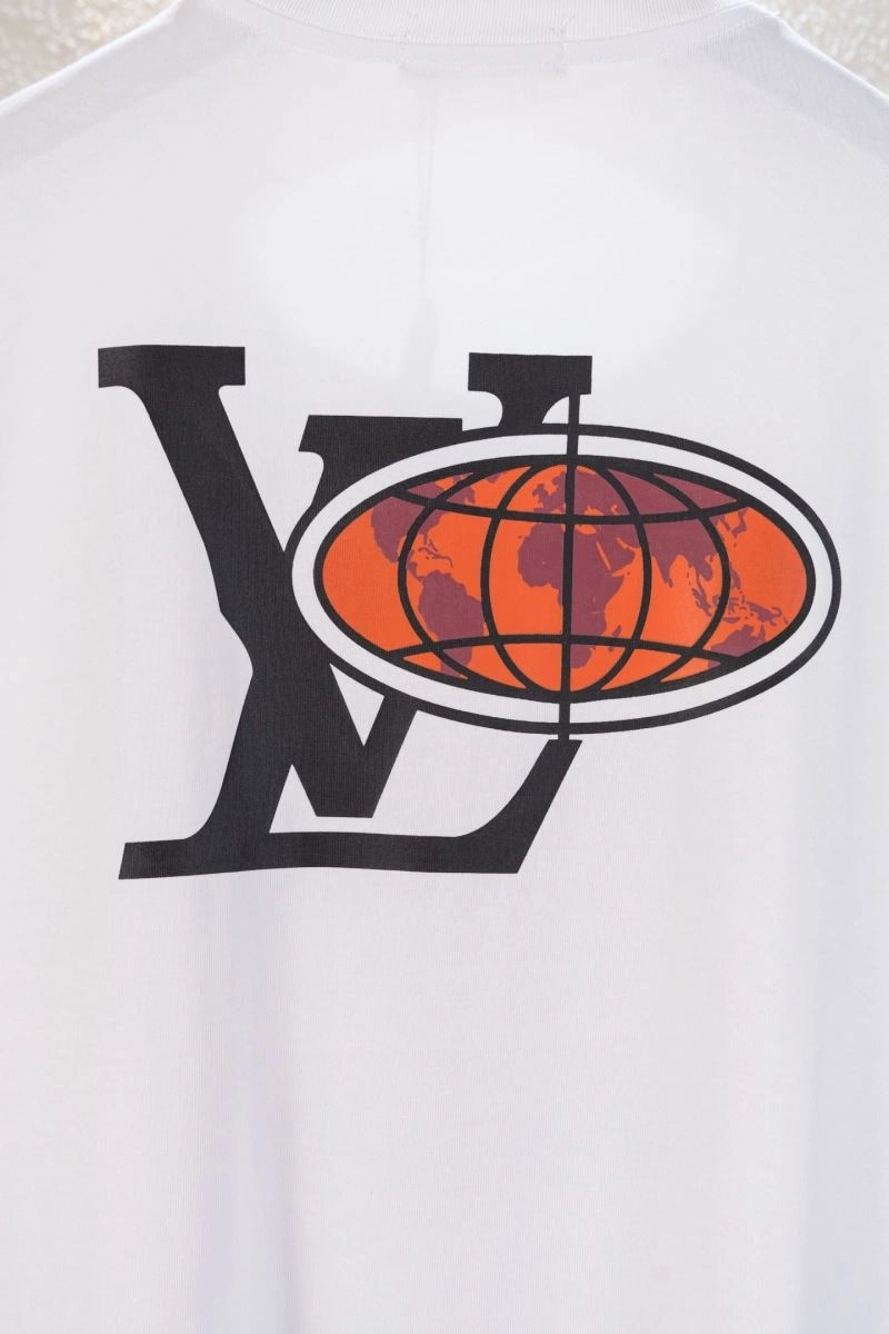 Louis Vuitton T-Shirts Sporty 138377