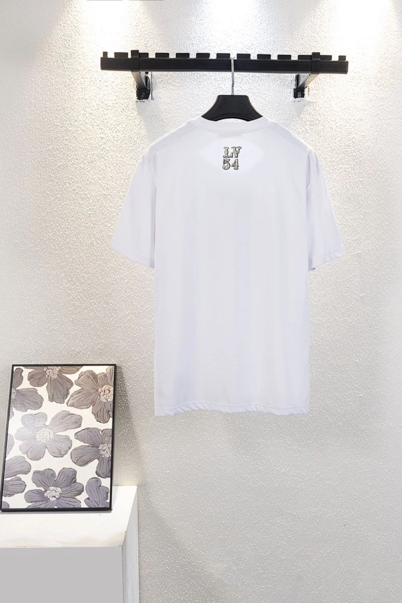 Louis Vuitton T-Shirts Snug 138376