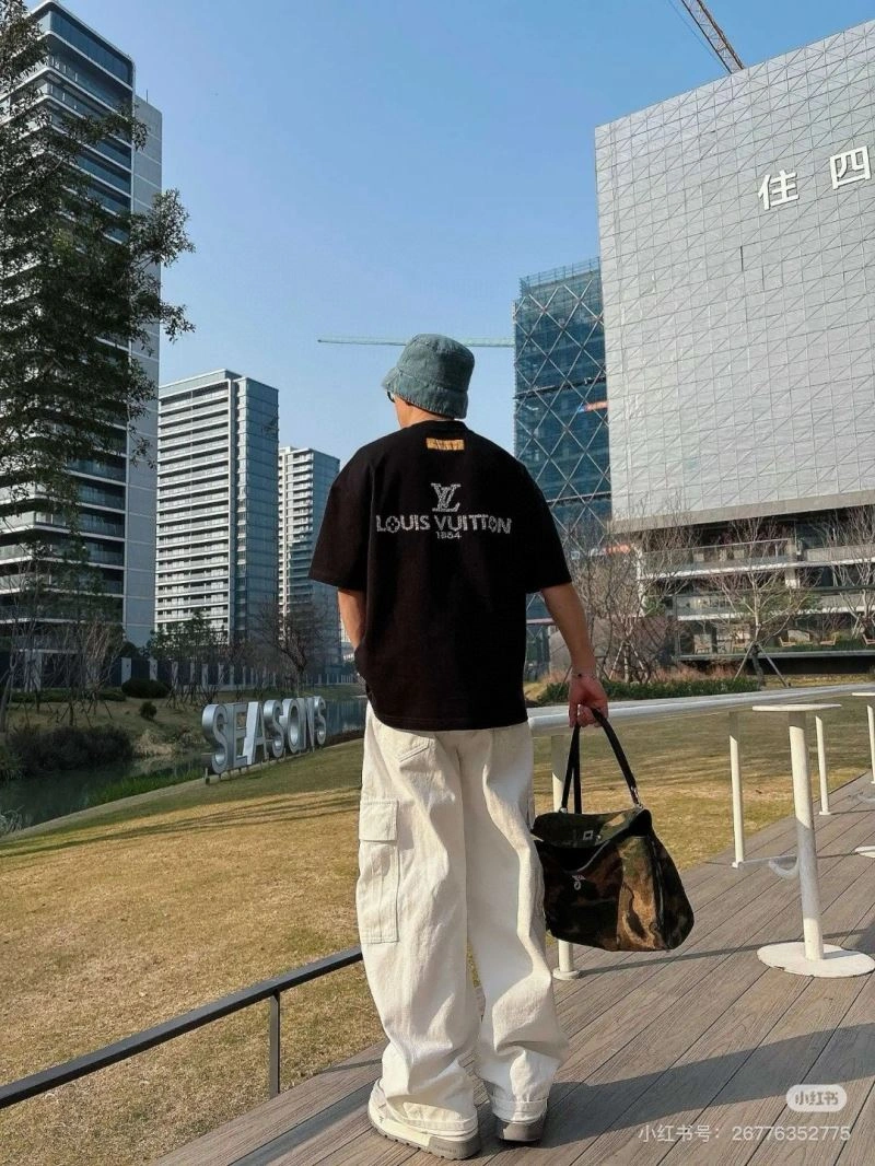 Original Louis Vuitton T-Shirts 138370