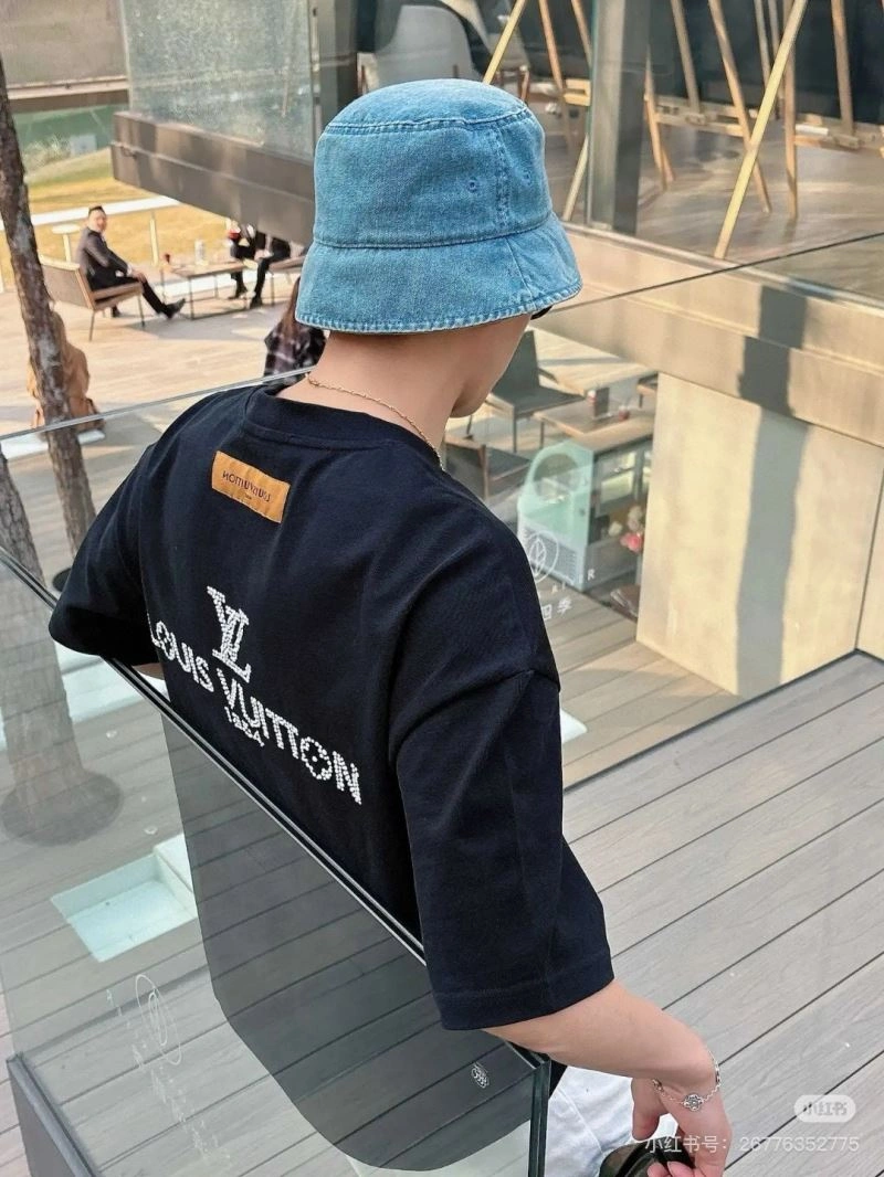 Original Louis Vuitton T-Shirts 138370