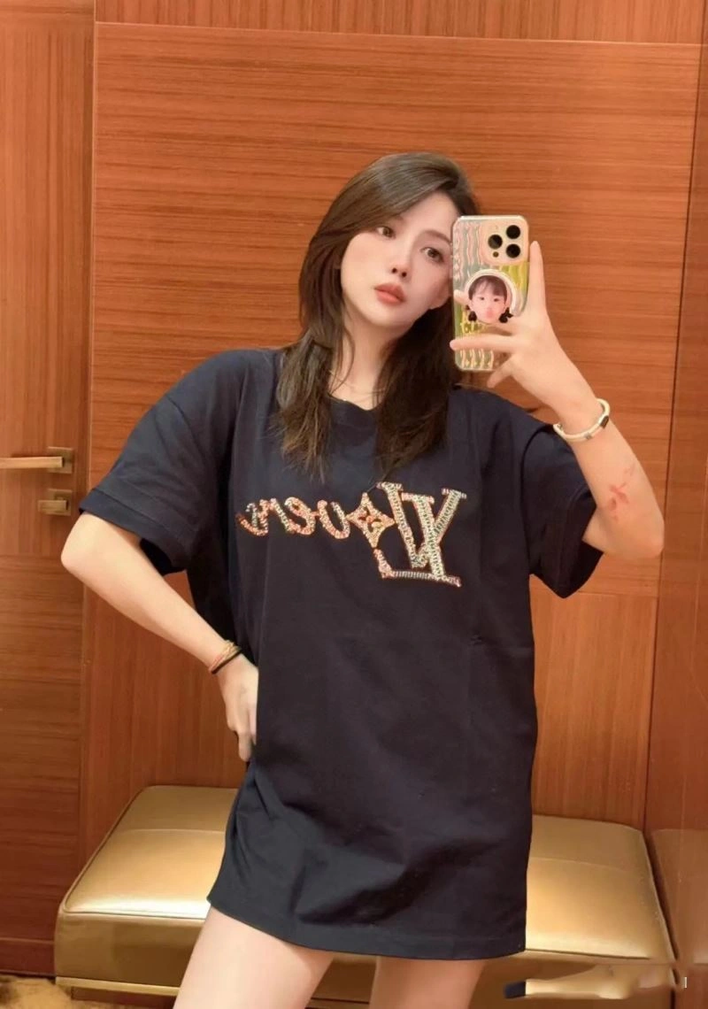 Louis Vuitton T-Shirts Packable 138369