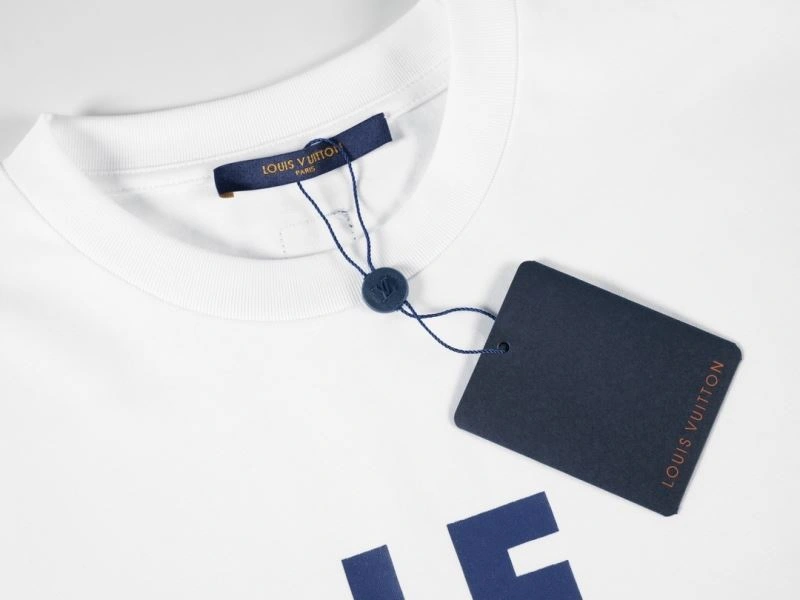 SoftTouch Louis Vuitton T-Shirts 138368