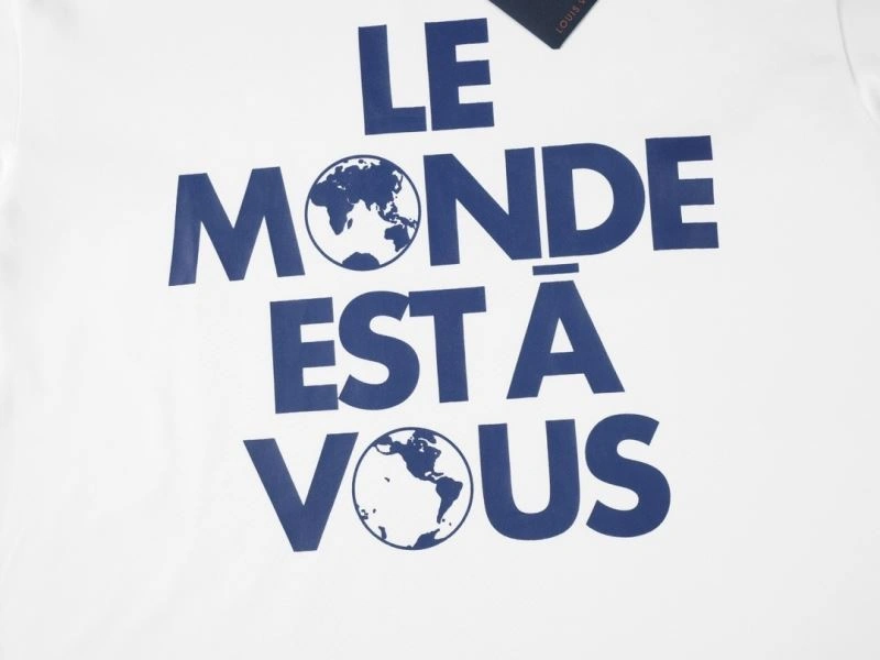 SoftTouch Louis Vuitton T-Shirts 138368