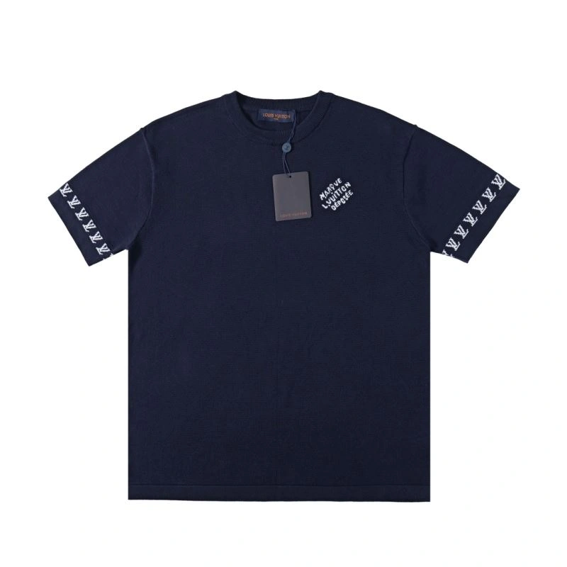 Louis Vuitton T-Shirts Sleek 138351