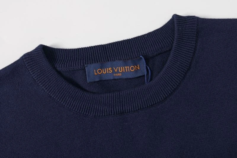 Louis Vuitton T-Shirts Sleek 138351