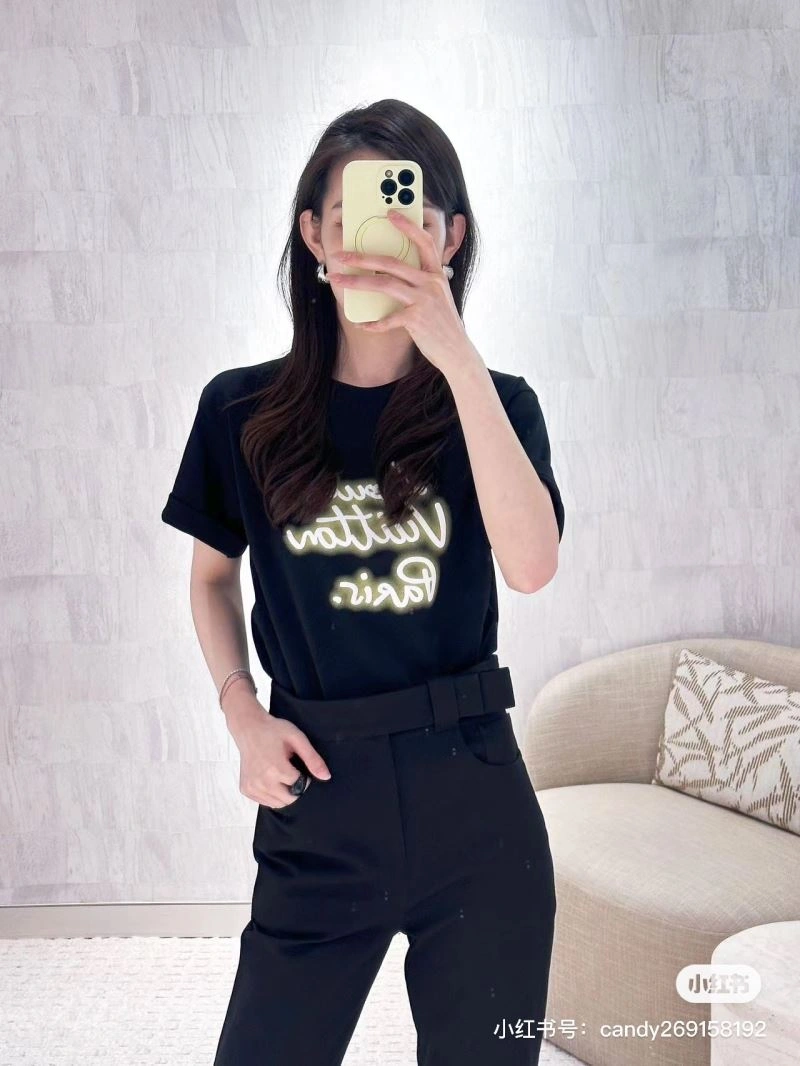TechFriendly Louis Vuitton T-Shirts 138357