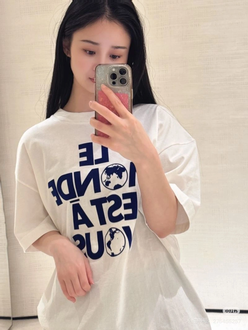 Sleek Louis Vuitton T-Shirts 138347