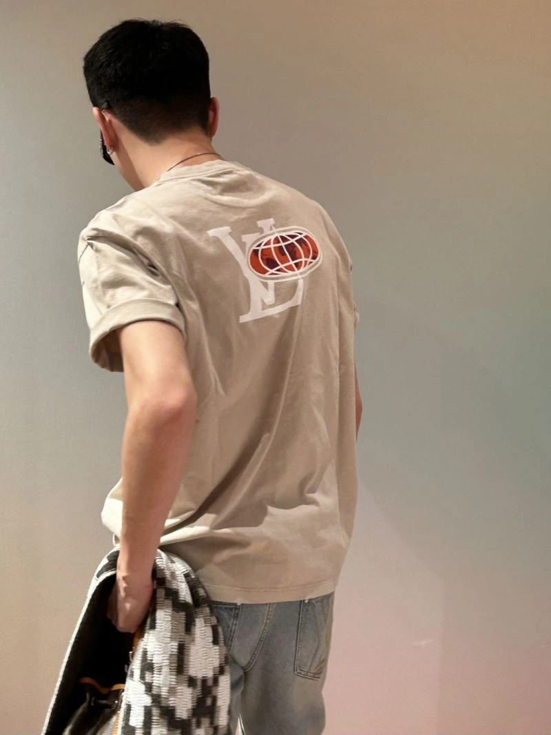 Unique Louis Vuitton T-Shirts 138342