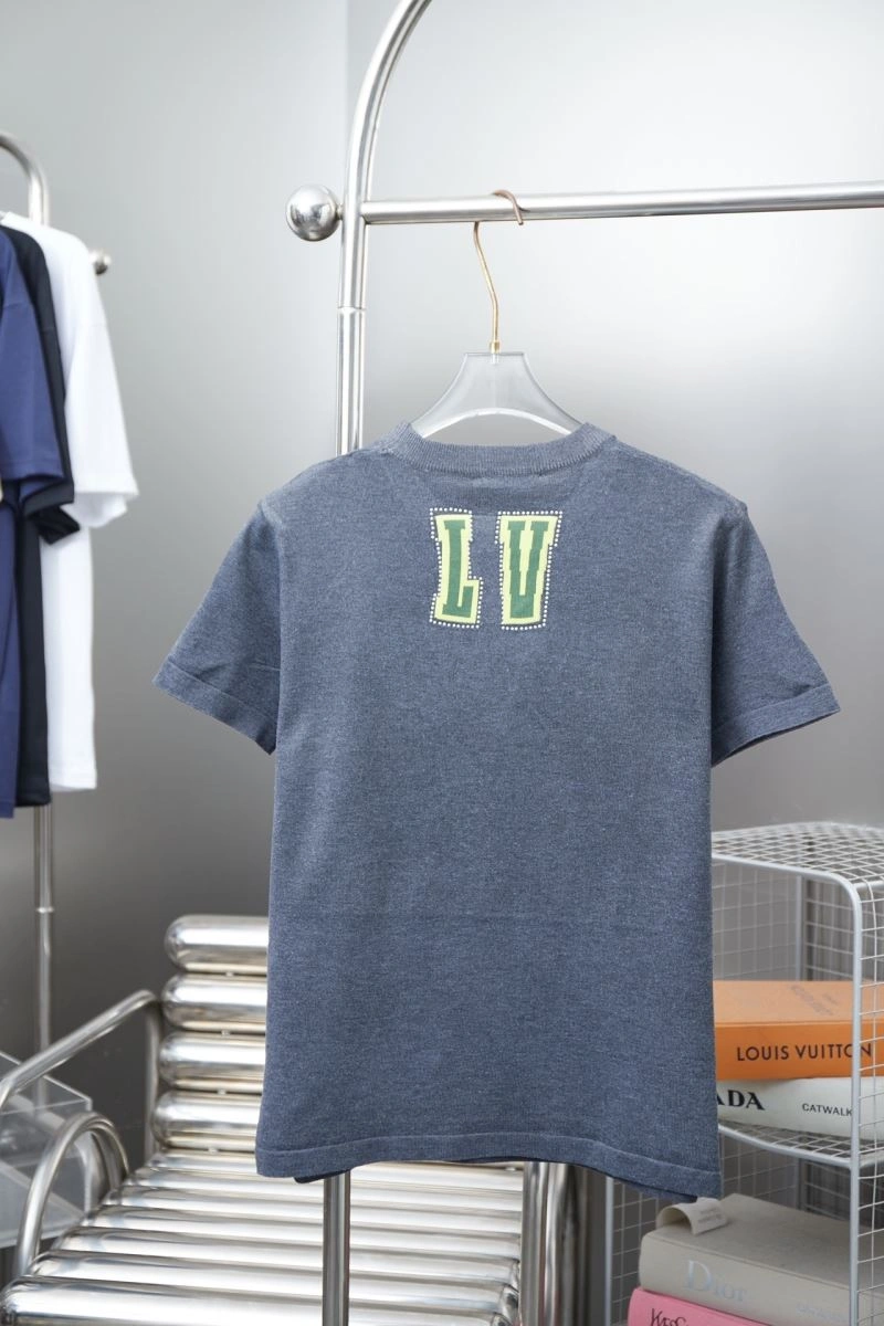 EyeCatching Louis Vuitton T-Shirts 138341