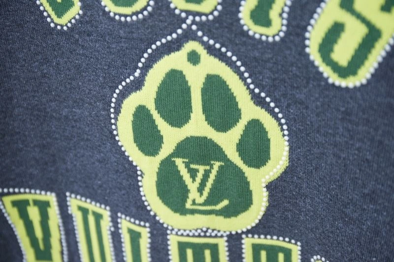 EyeCatching Louis Vuitton T-Shirts 138341