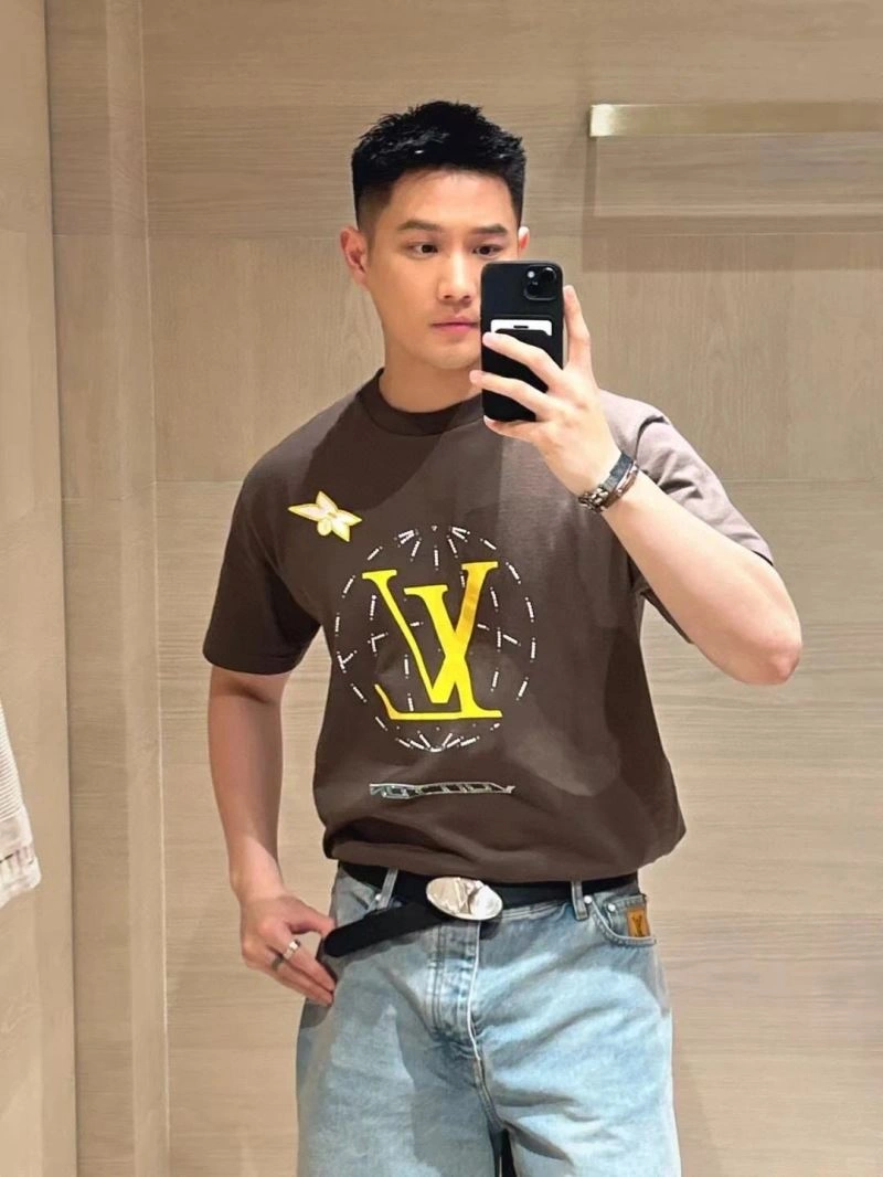 Durable Louis Vuitton T-Shirts 138338