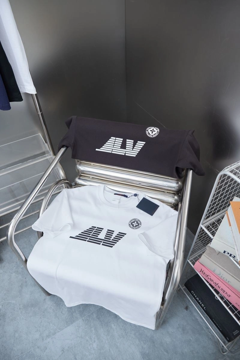 Popular Louis Vuitton T-Shirts 138334