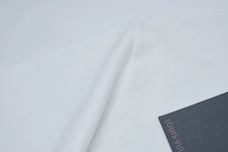 Louis Vuitton T-Shirts Minimalist 138333