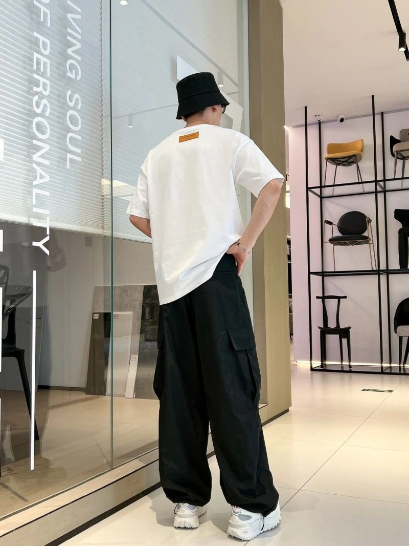 Practical Louis Vuitton T-Shirts 138331