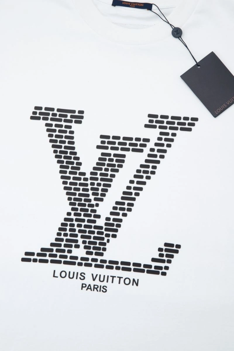 FashionForward Louis Vuitton T-Shirts 138332