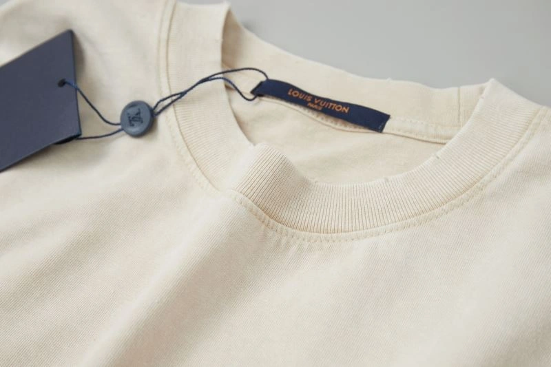 Bright Louis Vuitton T-Shirts 138380