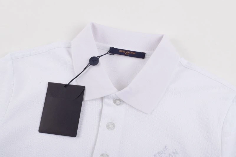 Louis Vuitton T-Shirts Trendsetting 138326