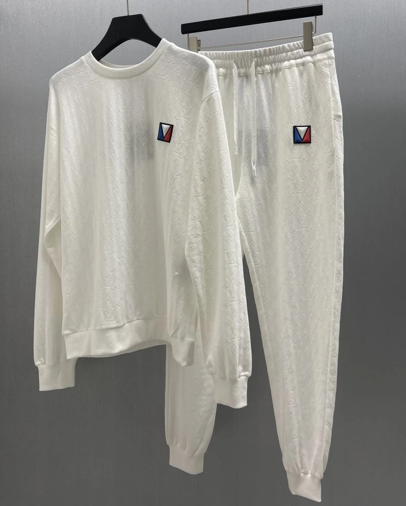 ComfortFit Louis Vuitton T-Shirts 138313