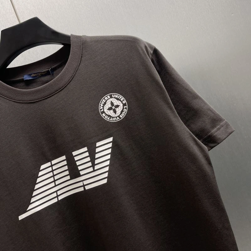 Louis Vuitton T-Shirts Stylish 138318