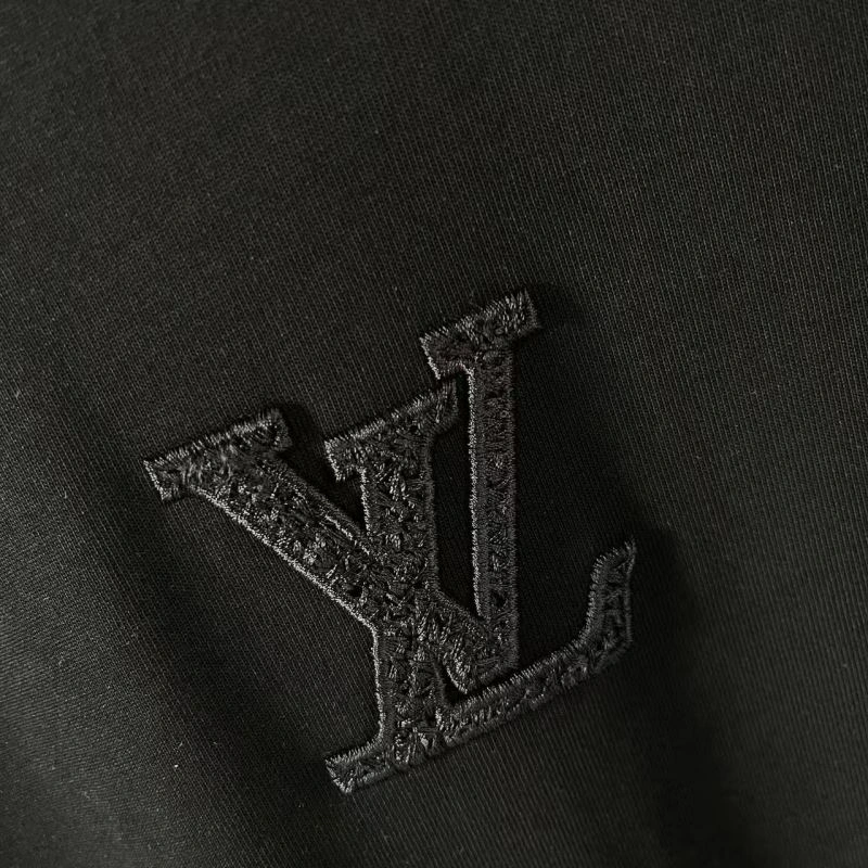 Louis Vuitton T-Shirts Bold 138325