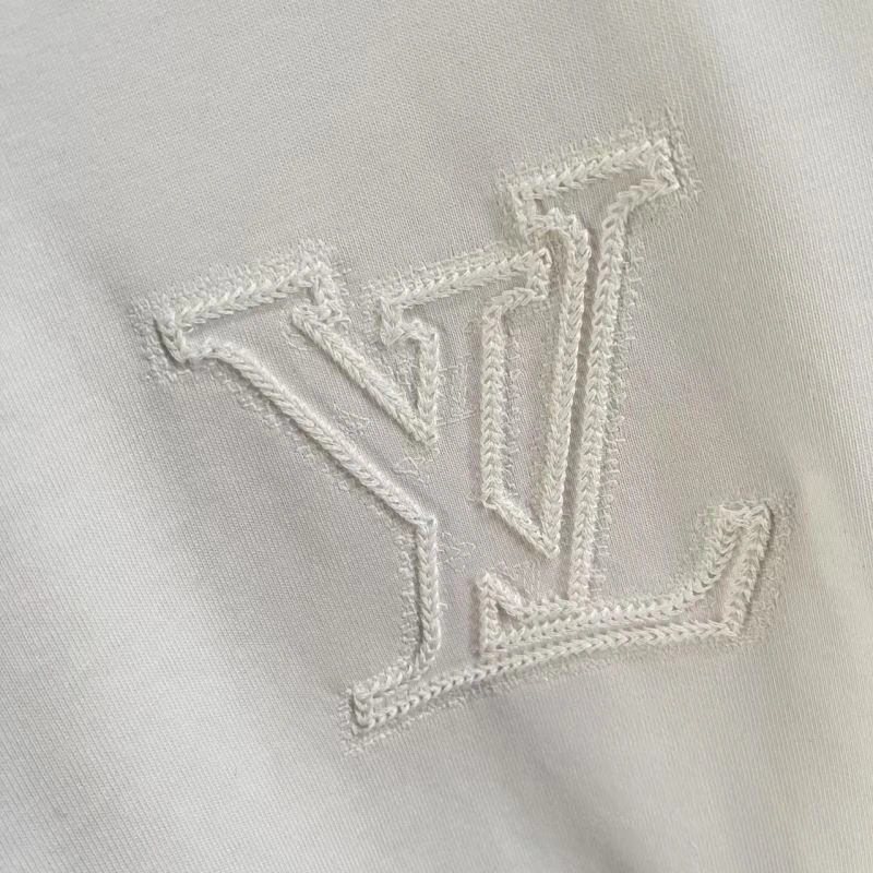 Louis Vuitton T-Shirts ComfortFit 138319