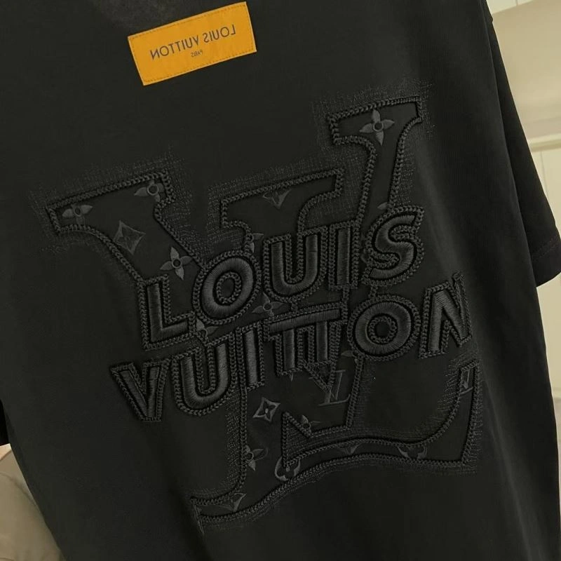 FastDry Louis Vuitton T-Shirts 138307
