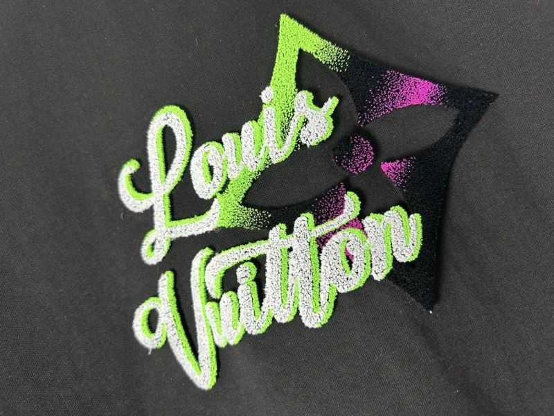 FashionForward Louis Vuitton T-Shirts 138311