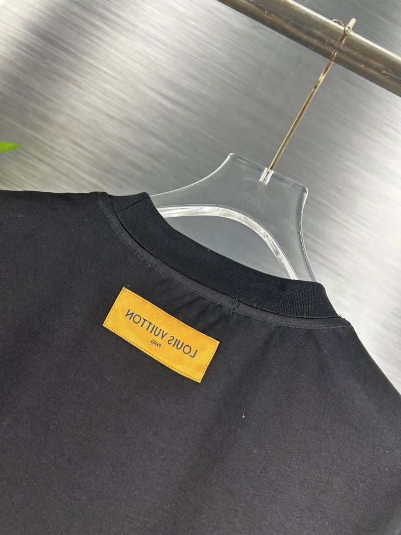 FashionForward Louis Vuitton T-Shirts 138311