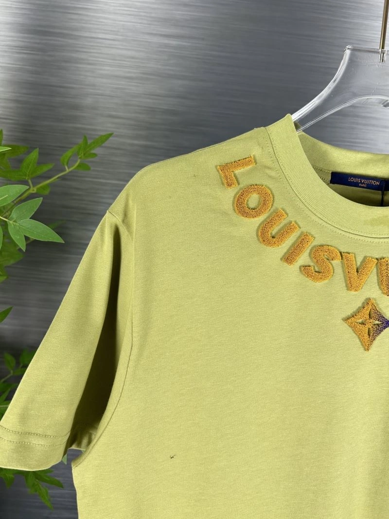Louis Vuitton T-Shirts Trendsetting 138305