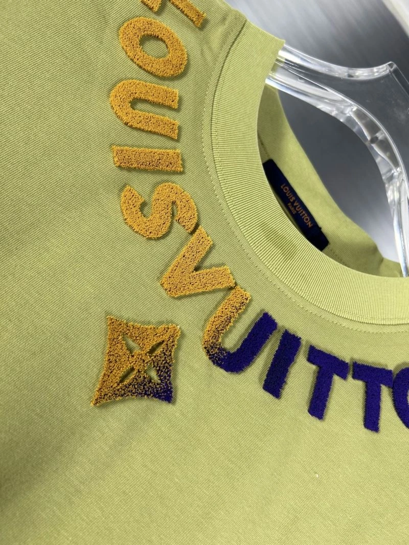 Louis Vuitton T-Shirts Trendsetting 138305