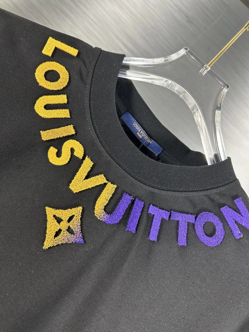 HighQuality Louis Vuitton T-Shirts 138301