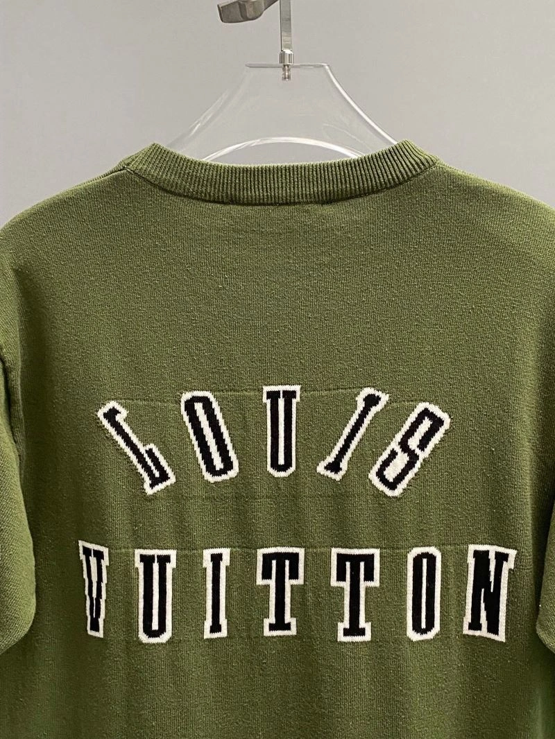 FashionForward Louis Vuitton T-Shirts 138298