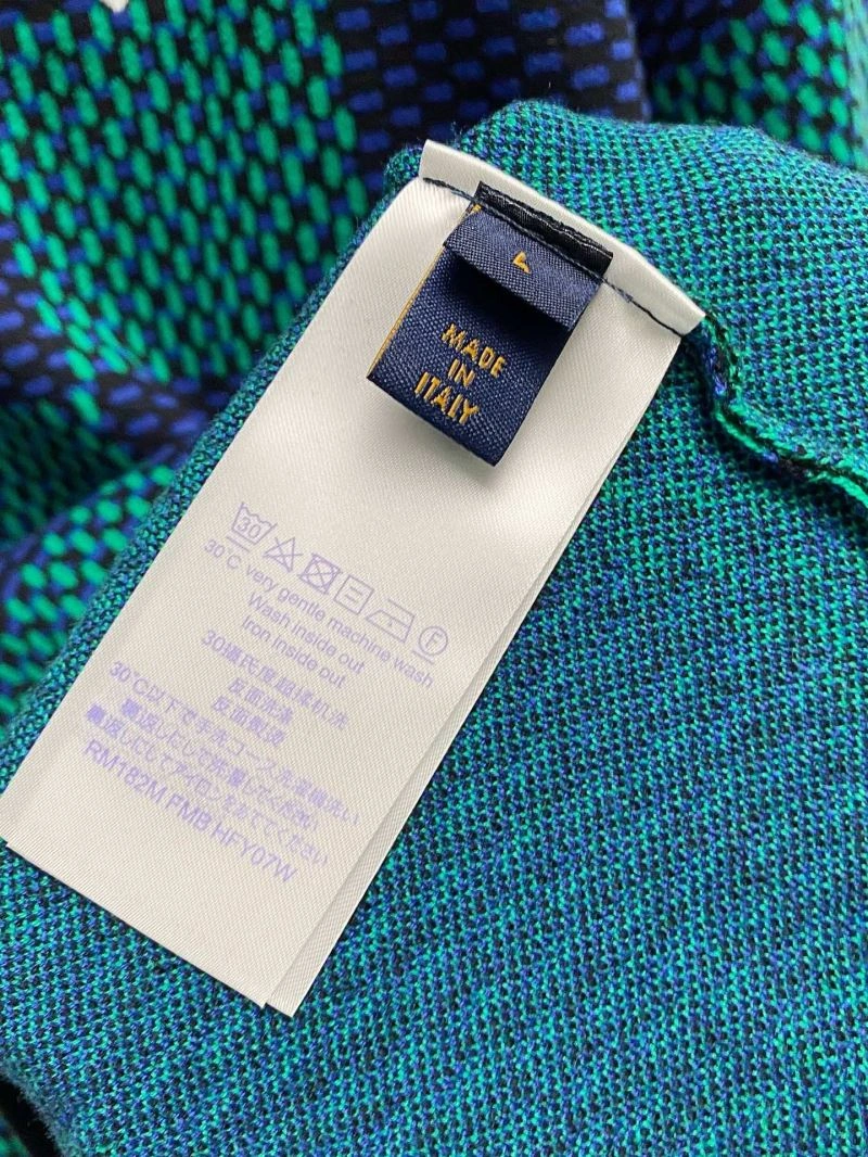 TechFriendly Louis Vuitton T-Shirts 138302