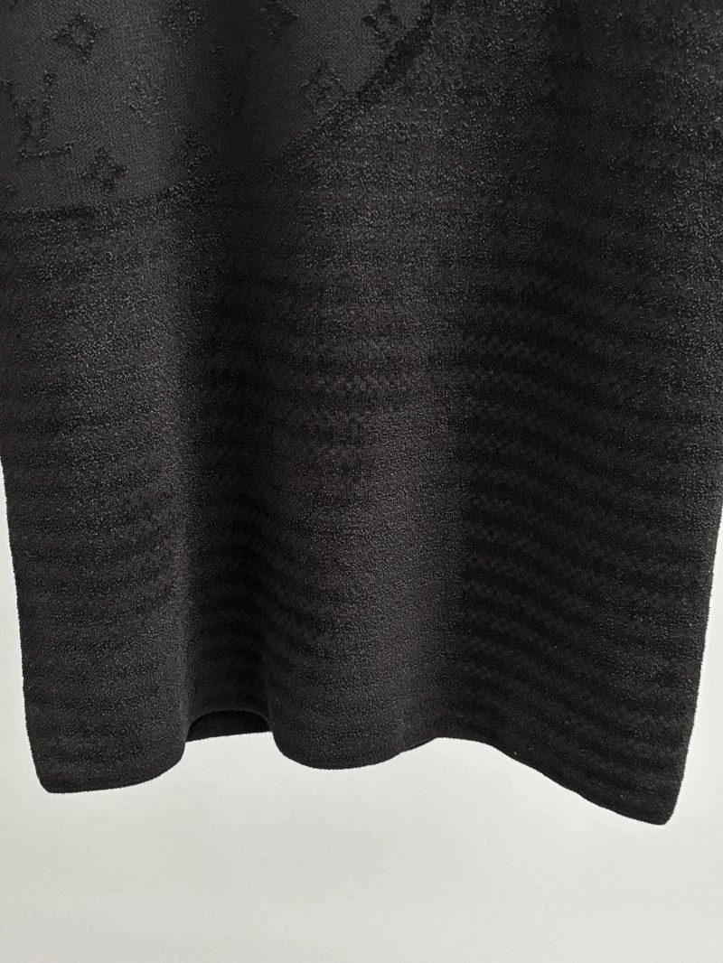 Refined Louis Vuitton T-Shirts 138295