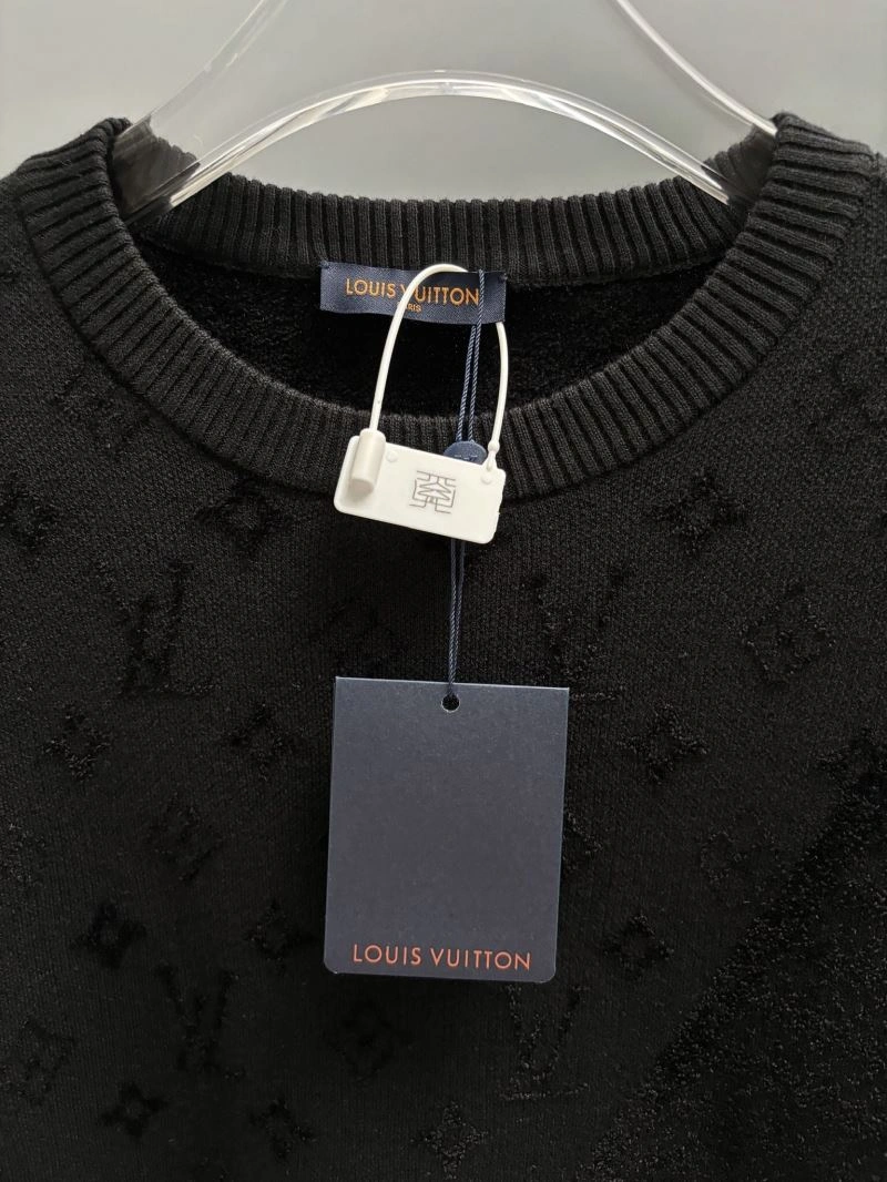 Refined Louis Vuitton T-Shirts 138295
